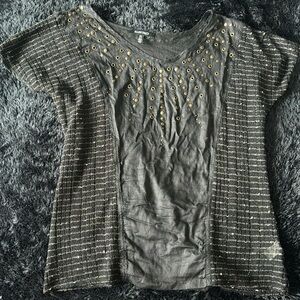 Size medium Ellen Tracy Black shirt.